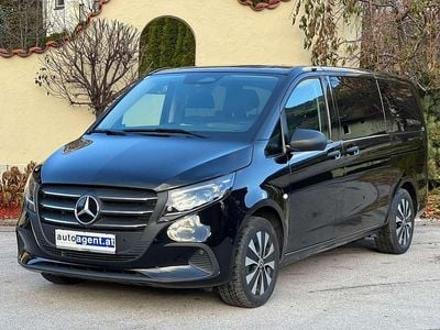 Schwarz Gebraucht 2024 Mercedes Vito Van / Kleinbus | € 78.900