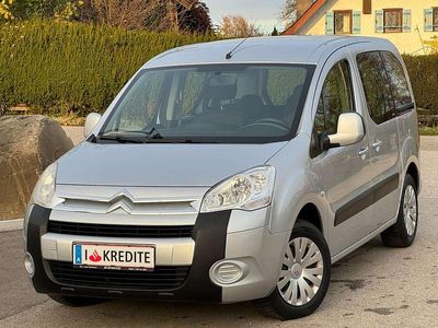 Grau Gebraucht 2011 Citroën Berlingo Van / Kleinbus | € 5.500 (Etwas zu teuer)
