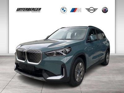 Grün Gebraucht 2025 BMW iX1 Shadowline SUV | € 41.990
