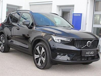 Gebraucht Volvo XC40 129 PS (94 kW) 2022 Schwarz SUV