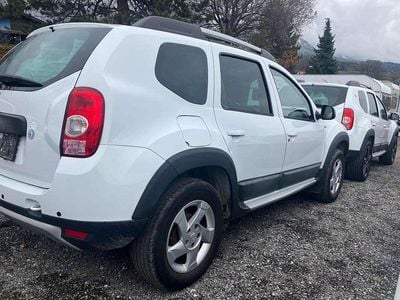 Gebraucht Dacia Duster Lauréate 105 PS (77 kW) 2011 Weiß SUV