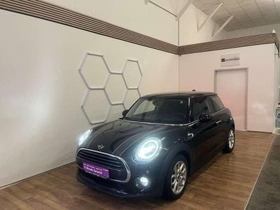 Gebraucht Mini Cooper D 116 PS (85 kW) 2019 Schwarz Kleinwagen
