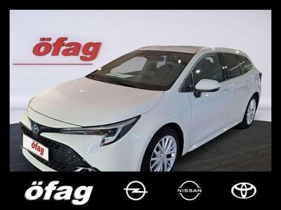 Weiß Gebraucht 2024 Toyota Corolla Active Kombi | € 24.990 (Guter Preis)
