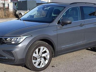 Gebraucht VW Tiguan Life 150 PS (110 kW) 2022 Grau SUV