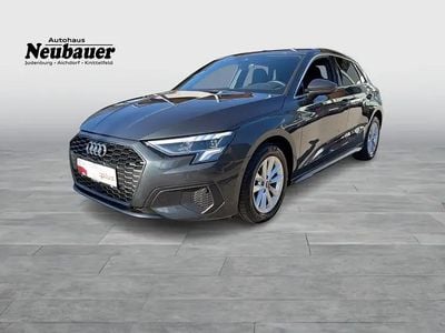 Grau Gebraucht 2023 Audi A3 Ambiente Limousine | € 24.490 (Fairer Preis)