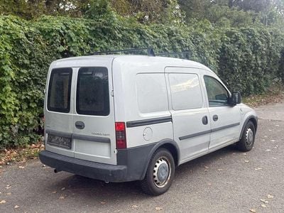 Grau Gebraucht 2010 Opel Combo Van / Kleinbus | € 2.450