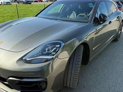 Gebraucht Porsche Panamera 4 Platinum Edition 330 PS (242 kW) 2022 Grün Limousine