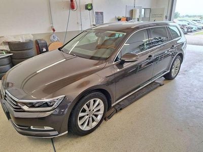 Gebraucht 2016 VW Passat Highline Kombi | € 19.700 (Fairer Preis)
