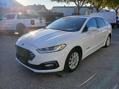 Gebraucht Ford Mondeo Titanium 140 PS (102 kW) 2019 Weiß Kombi