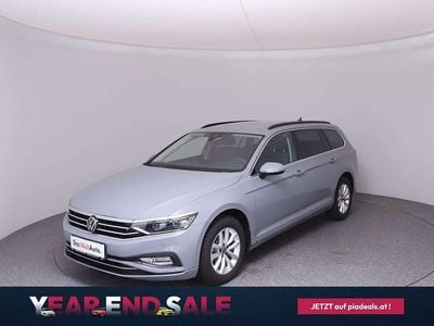 Mittelgrau normal Gebraucht 2024 VW Passat Business Kombi | € 35.888 (Teuer)
