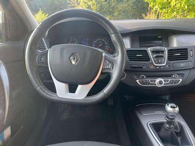 Grau Gebraucht 2011 Renault Laguna GrandTour Business Kombi | € 3.290