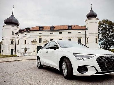Weiß Gebraucht 2023 Audi A3 Ambiente Limousine | € 24.500 (Fairer Preis)