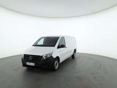 Weiß Gebraucht 2021 Mercedes Vito Van / Kleinbus | € 38.388 (Guter Preis)