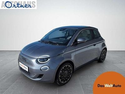 Grau Gebraucht 2023 Fiat 500e La Prima Limousine | € 22.990 (Etwas zu teuer)