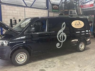 Gebraucht VW T5 140 PS (102 kW) 2014 Schwarz Van