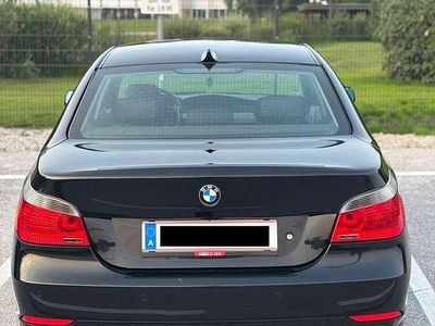 Schwarz Gebraucht 2007 BMW 523 Advantage Limousine | € 10.000