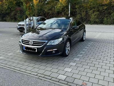Braun Gebraucht 2010 VW Passat Limousine | € 7.000 (Teuer)