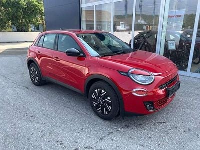 Gebraucht Fiat 600 Red 114 kW (156 PS) 2023 Rot SUV