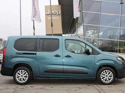 Blau Neu 2025 Fiat Doblò Van / Kleinbus | € 32.690 (Fairer Preis)