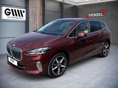 Piemont rot Gebraucht 2024 BMW 216 Luxury Line Kombi | € 37.990