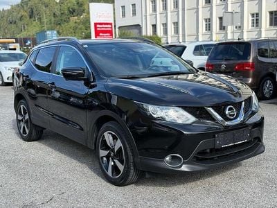 Gebraucht Nissan Qashqai 110 PS (80 kW) 2016 Schwarz SUV