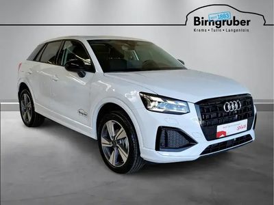 Weiss metallic Neu 2025 Audi Q2 Admired SUV | € 38.490 (Teuer)