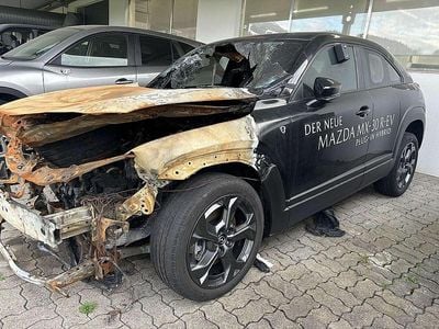 Schwarz Gebraucht 2024 Mazda MX30 Exclusive-Line SUV | € 2.900