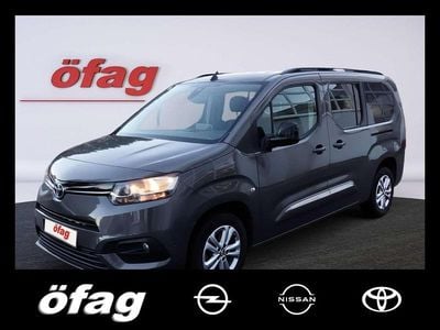 Blau Gebraucht 2024 Toyota Proace Verso City Kombi | € 29.990 (Superpreis)