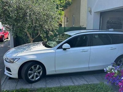 Weiß Gebraucht 2017 Volvo V90 Inscription Kombi | € 15.000