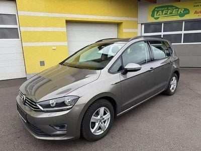 Grau Gebraucht 2015 VW Golf Sportsvan Comfortline Van / Kleinbus | € 12.599 (Fairer Preis)