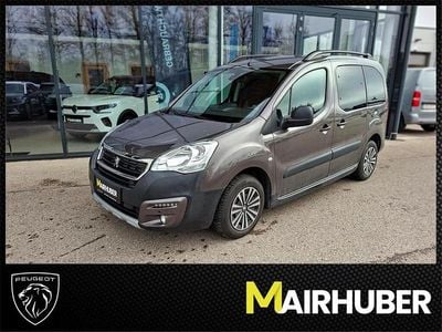 Gebraucht Peugeot Partner Tepee Outdoor 99 PS (72 kW) 2018 Grau Van / Kleinbus