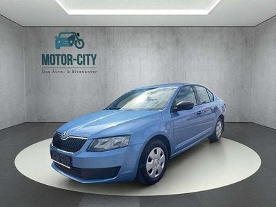 gebraucht Skoda Octavia 16 TDI Active