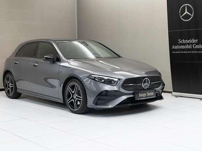 Grau Gebraucht 2023 Mercedes A200 Night Limousine | € 36.900 (Fairer Preis)