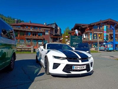 Weiß Gebraucht 2018 Chevrolet Camaro SS Cabrio | € 62.500