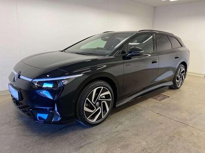 Schwarz metallic Gebraucht 2025 VW ID.7 GTX Kombi | € 58.900 (Fairer Preis)