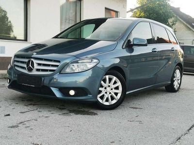 Gebraucht 2013 Mercedes B180 Edition Van / Kleinbus | € 6.700
