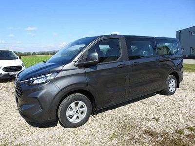 Gebraucht Ford Tourneo Trend 136 PS (100 kW) 2024 Grau Van / Kleinbus