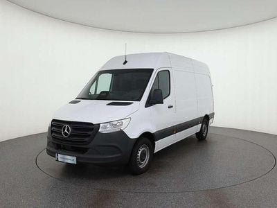 Weiß Gebraucht 2024 Mercedes Sprinter Van | € 55.188