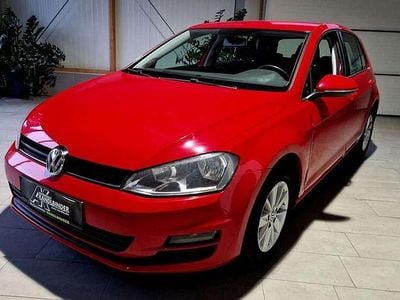 Rot Gebraucht 2015 VW Golf Comfortline Limousine | € 6.999 (Superpreis)