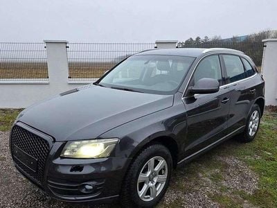 Grau Gebraucht 2009 Audi Q5 Comfort SUV | € 7.450 (Superpreis)