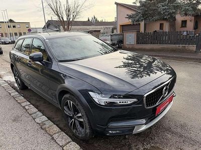Gebraucht Volvo V90 CC Pro 190 PS (139 kW) 2019 Grau Kombi