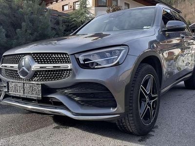 Gebraucht Mercedes GLC300 194 PS (142 kW) 2021 Grau SUV
