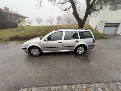 Gebraucht 2004 VW Golf IV Kombi | € 1.500 (Etwas zu teuer)