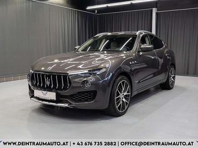 Grau Gebraucht 2018 Maserati Levante SUV | € 46.900 (Fairer Preis)