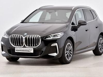 Saphirschwarz met. Gebraucht 2023 BMW 230e Active Tourer M Sport Van / Kleinbus | € 38.500 (Etwas zu teuer)