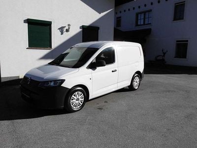 Weiß Gebraucht 2023 VW Caddy Van / Kleinbus | € 13.850 (Fairer Preis)