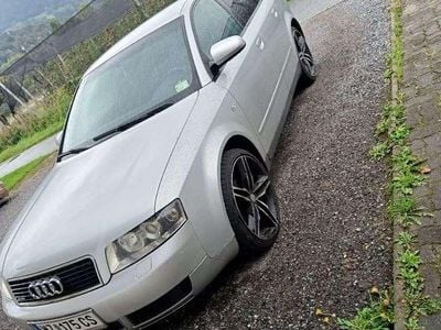 Silber Gebraucht 2002 Audi A4 Limousine | € 2.800 (Etwas zu teuer)