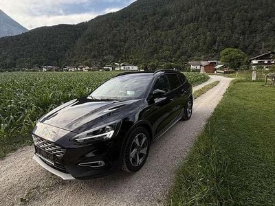 Gebraucht 2020 Ford Focus Active Kombi | € 19.900 (Etwas zu teuer)