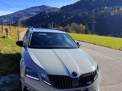 Gebraucht 2018 Skoda Octavia RS Kombi | € 22.800