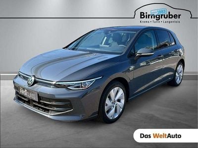 Mittelgrau metallic Neu 2025 VW Golf VIII Limousine | € 27.970 (Fairer Preis)